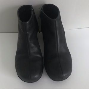Patagonia Better clog black boots size 6.5